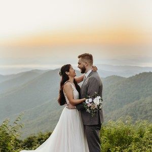 Meet your Posher, Sandy